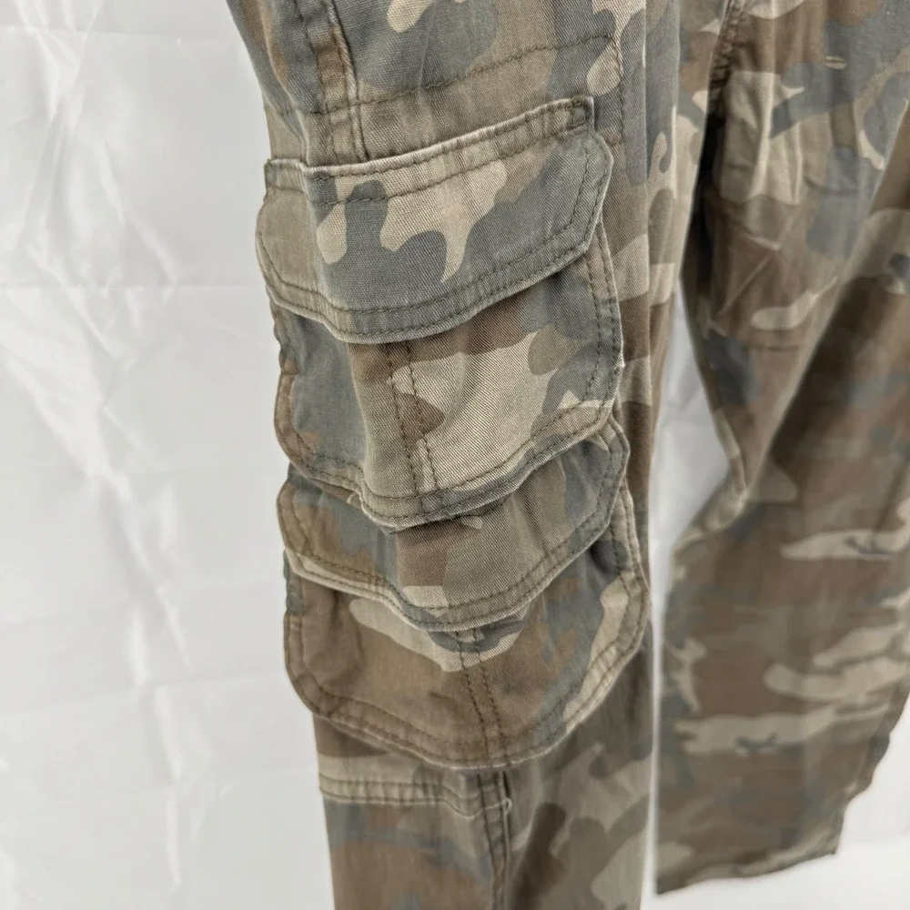 Wrangler Cargo Pants Mens 44x30 Green Camo Five Star Premium Regular Taper NWT - Picture 6 of 12